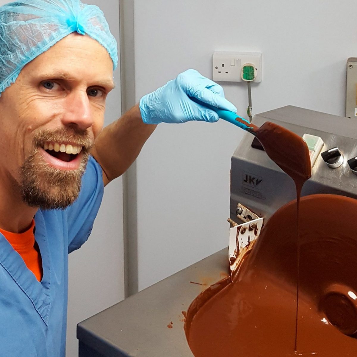 Photo of Linus-Gorpe making chocolate in factory